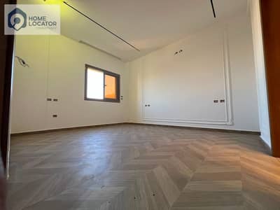 For sale an apartment first living in South of the Academy, New Cairo, third floor with an elevator ultra super lux