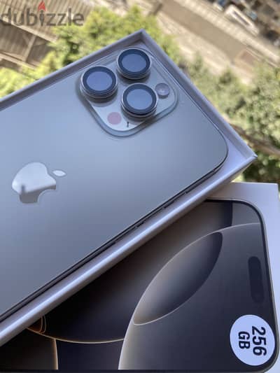 Iphone 16pro max256g battery 93% 2sim za/a ||ايفون١٦برو ماكس ٢٥٦جيجا