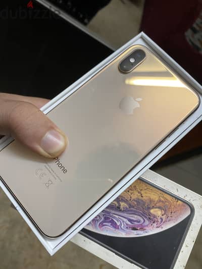 Iphone xs 256g battery 75%||ايفون اكس اس ٢٥٦جيجا