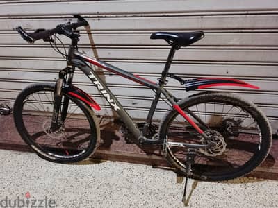 Trinx M126