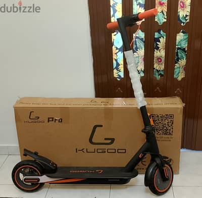 *KUGOOKIRIN PRO E SCOOTER* *NEW*