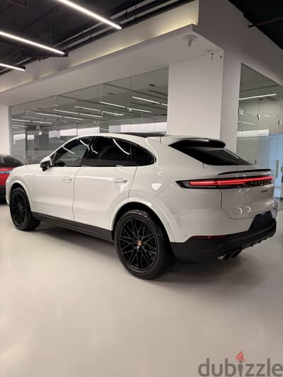 Porsche Cayenne 2025