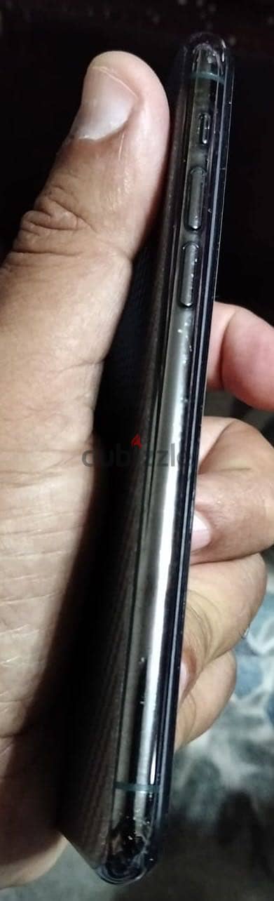 آبل - آيفون 11 برو