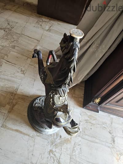 حصان ترابيزه