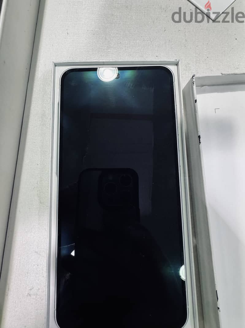 Samsung A56 1