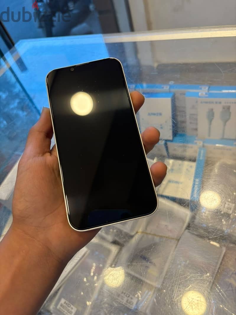 iPhone 13 1