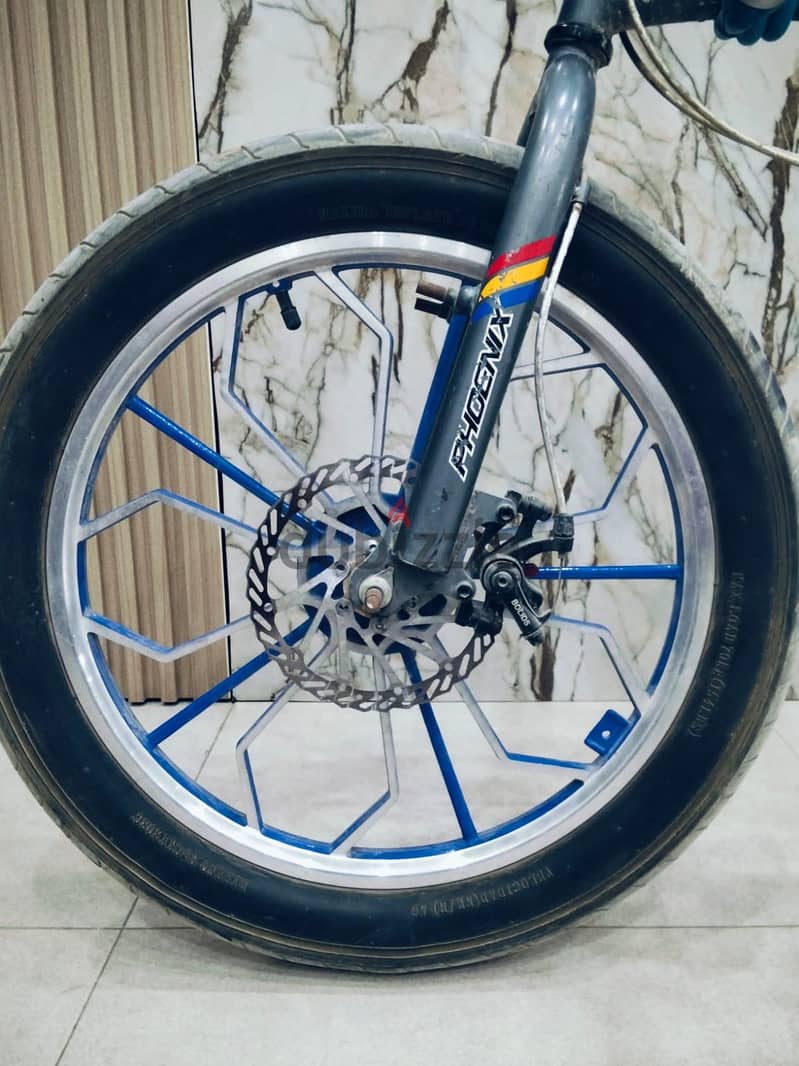 BMX   . 2