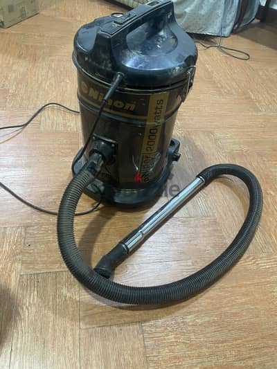 مكنسة برميل Nihon NVC-200D 2000 وات
