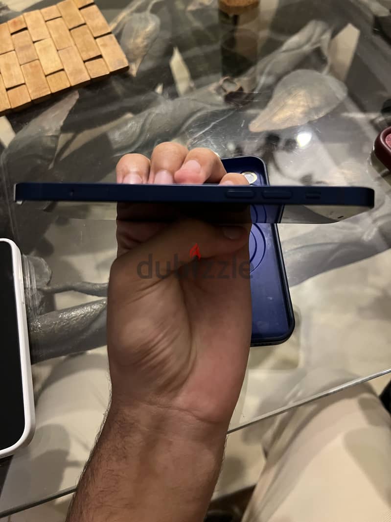 Apple - iPhone 12 4