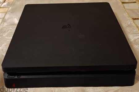 PS4 slim 1TB USA edition
