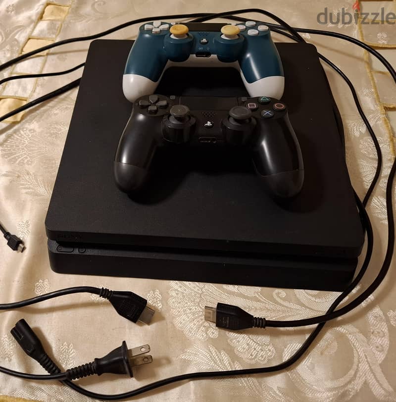 PS4 slim 1TB USA edition 2