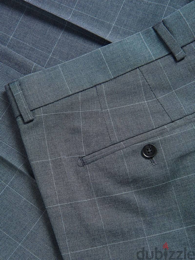 Reserved suit size 50 3