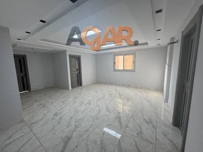 Office for rent 200 meters, super lux finishing from Makram Obaid