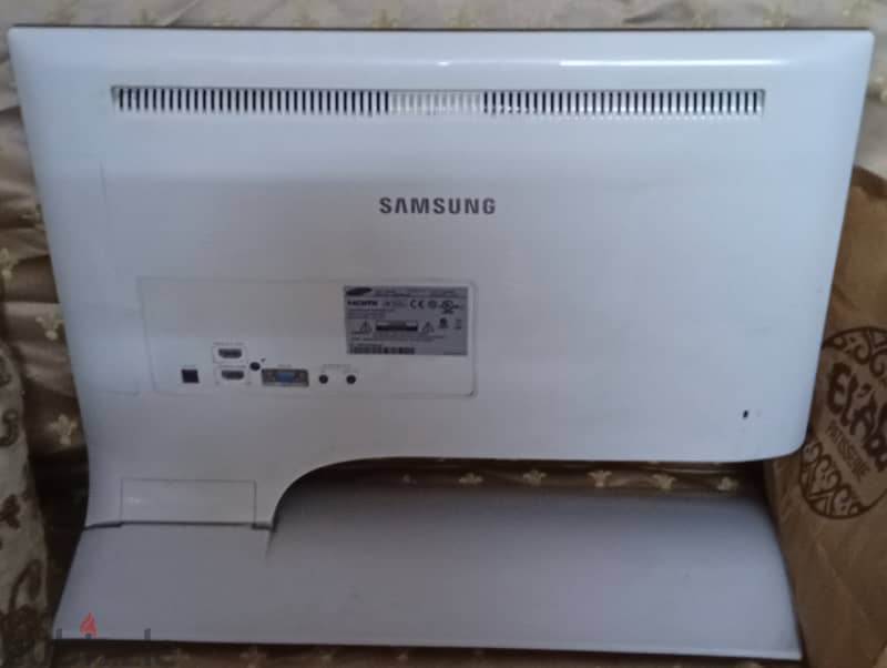 samsung syncmaster s24b750 2