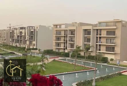 شقة للإيجار في فيفث سكوير المراسم – القاهرة الجديدة - خطوات من Clubhouse