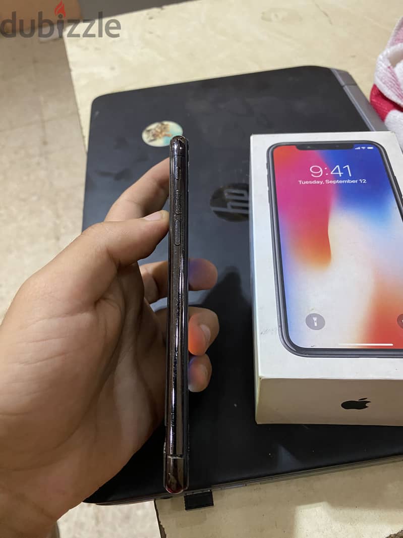 Apple - iPhone X 2