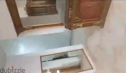 شقه لقطه للبيع