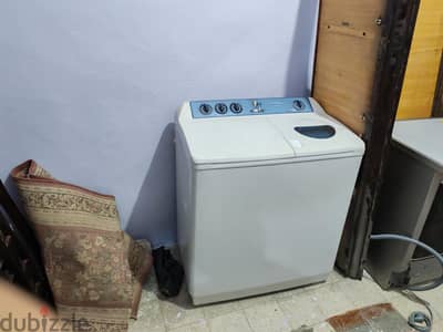 غسالة توشيبا هاف أوتوماتيك ١٠ ك