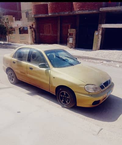 دايو لانوس 1999