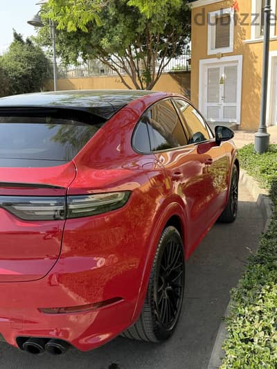 Porsche Cayenne GTS Coupé 2022
