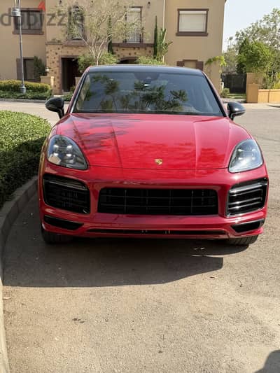 Porsche Cayenne GTS Coupé 2022