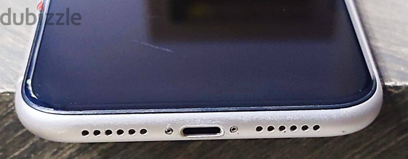 Apple - iPhone 11 3