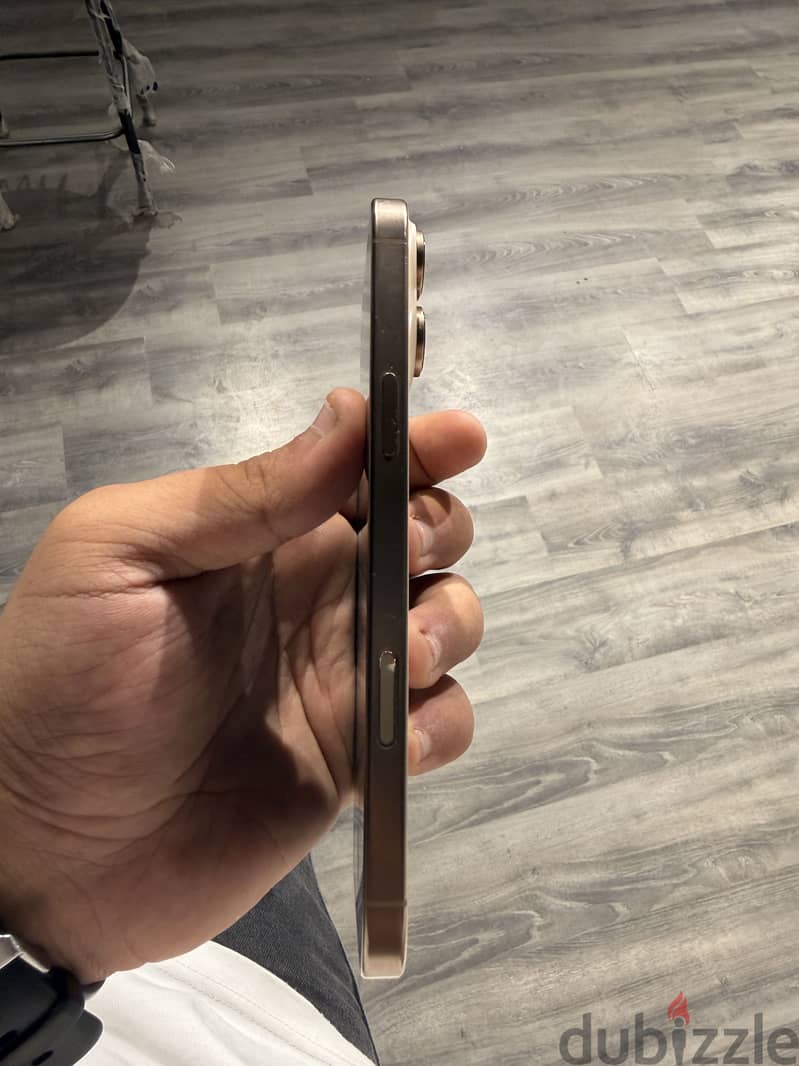 Apple - iPhone 16 Pro Max 2