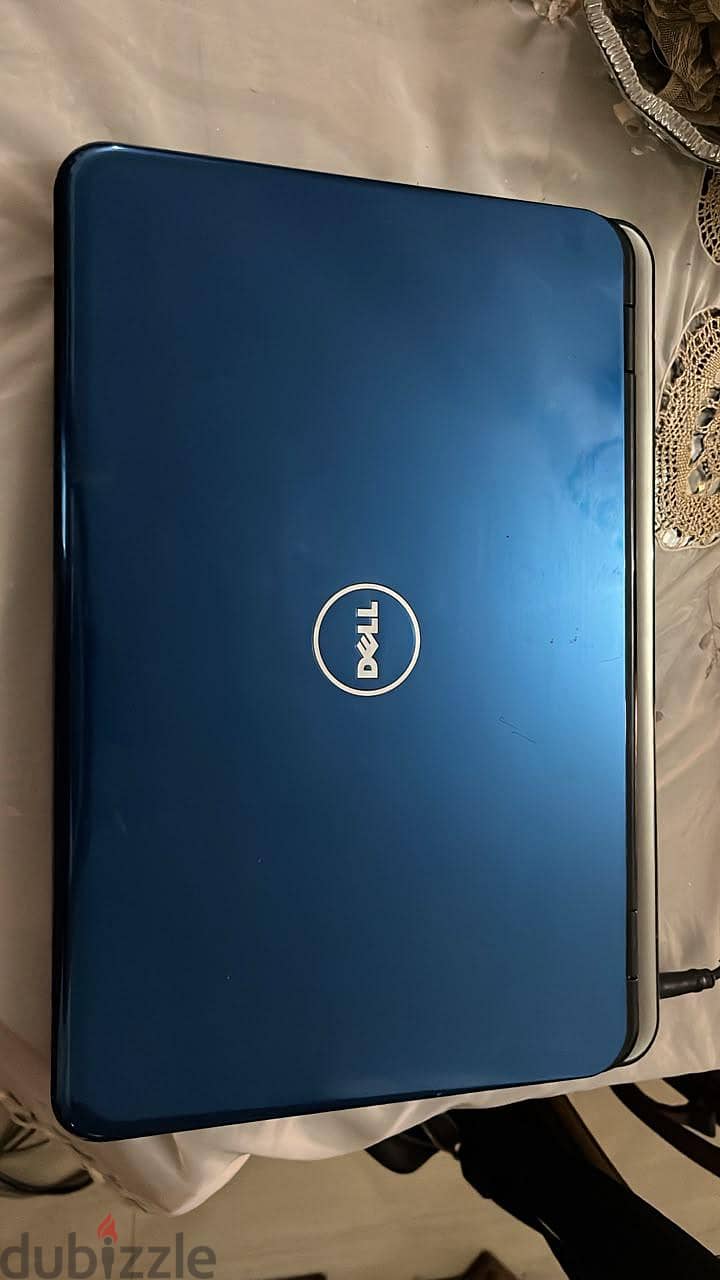 Dell inspiron N5010 1