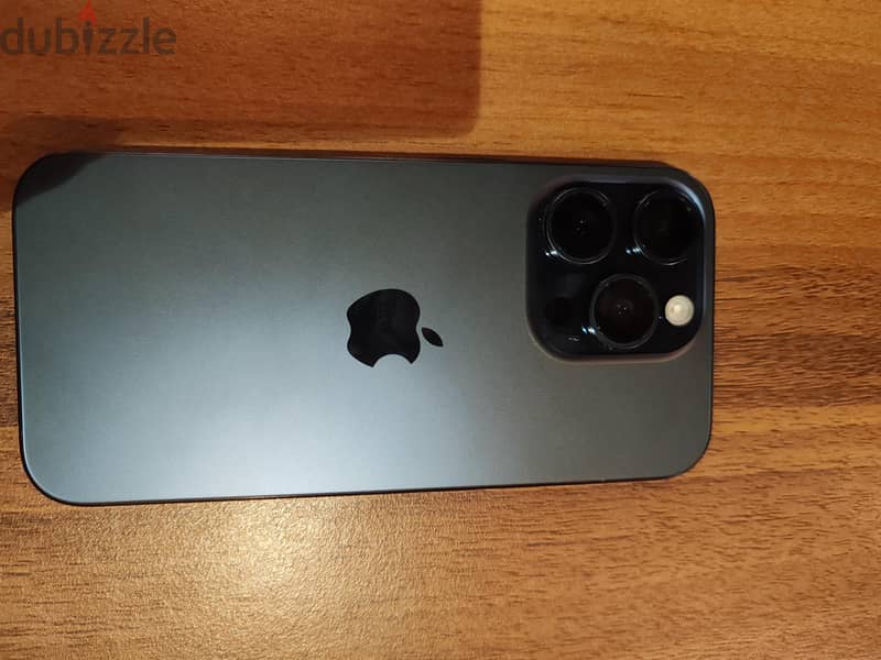 Apple - iPhone 15 Pro قابل للتفاوض 2