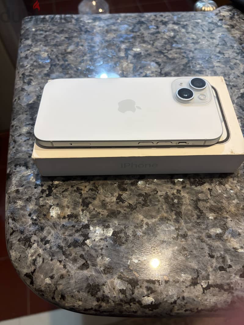 Apple - iPhone 15 1