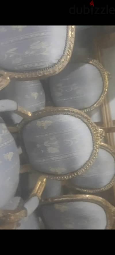 صالون فرنسي كلاسيك ٤كراسى وكنبه استعمال نضيف