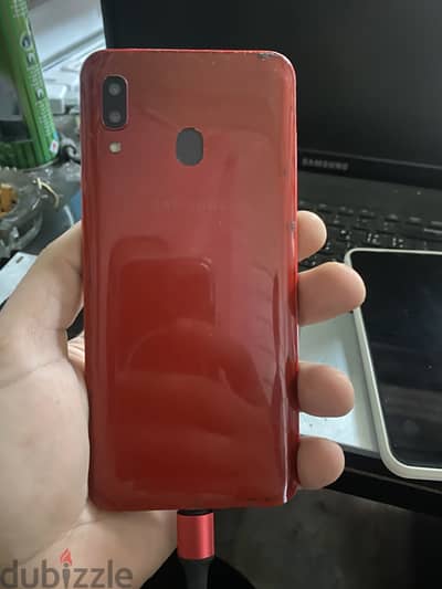 Samsung A20