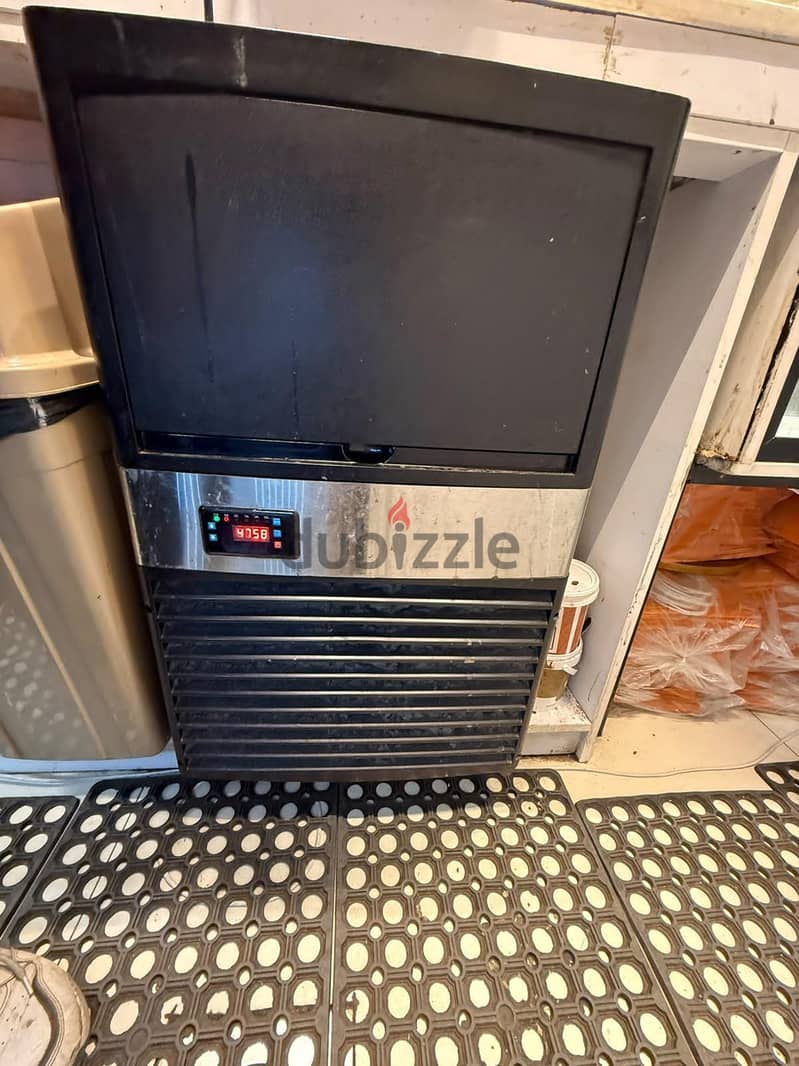 Ice Maker 1
