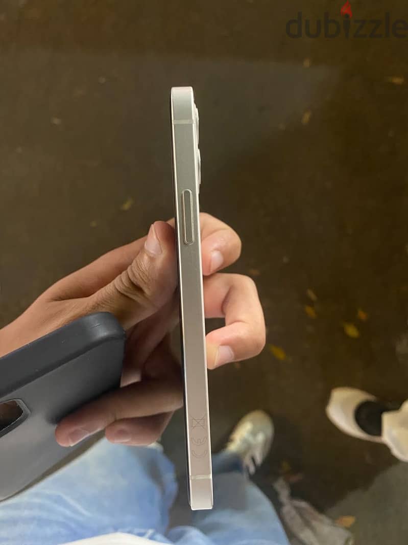 Apple - iPhone 12 3