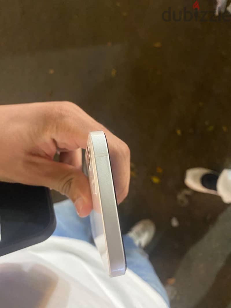 Apple - iPhone 12 4