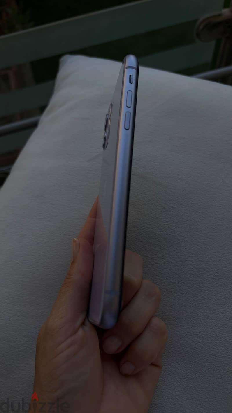 Apple - iPhone 11 1