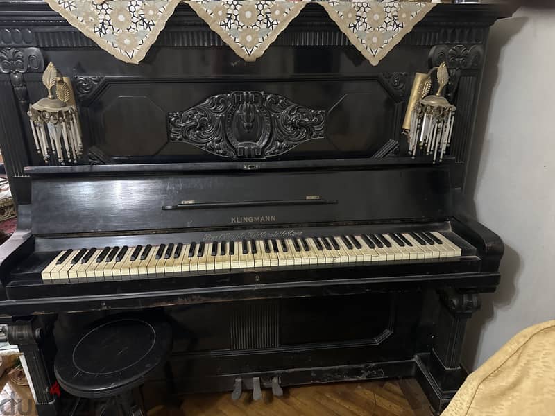 Piano 1