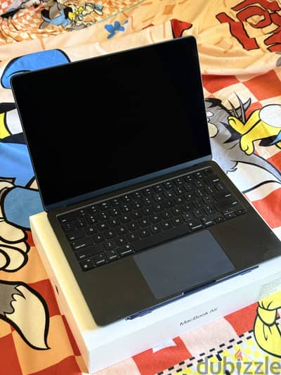 MacBook Air m2 2022, 8GB RAM 256GB SSD ~ ماك بوك اير m2