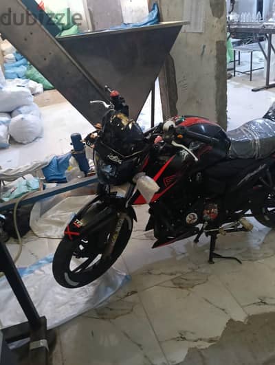 tvs apache rtr 200