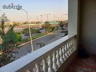 شقة ألترا سوبر لوكس 230م صافي في الحي التالت