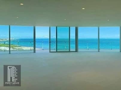 احسن فرصة للاستثمار ب5% شقة 154م متشطبة بالتكيفات  sea view استلام فورى فى ابراج العلمين الجديدة الساحل الشمالى