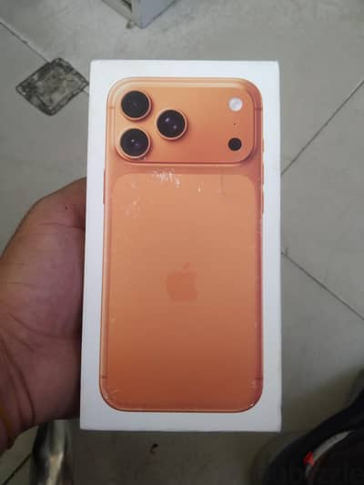 آبل - آيفون 17 برو ماكس