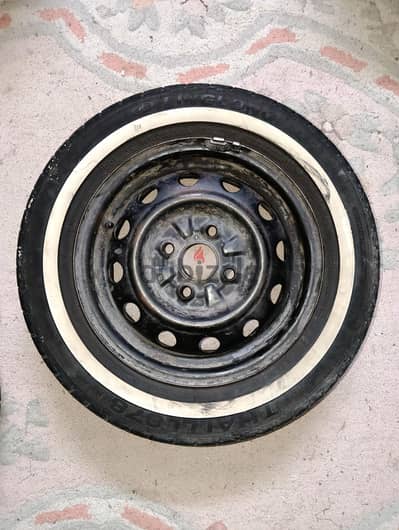 ٤ كاوتش بالجنوط و الطاسات  185/60R13