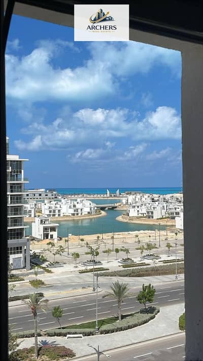 شقة متشطبة استلام فوري فيو بحر ولاجون وابراج في مزارين بوليفارد العلمين الجديدة الساحل الشمالي / Mazarine Boulevard New Alamain