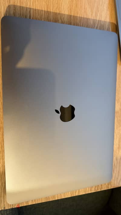 MacBook pro i7 13 inch