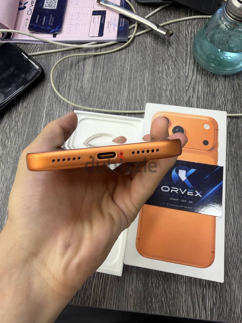 Apple - iPhone 17 Pro Max 2