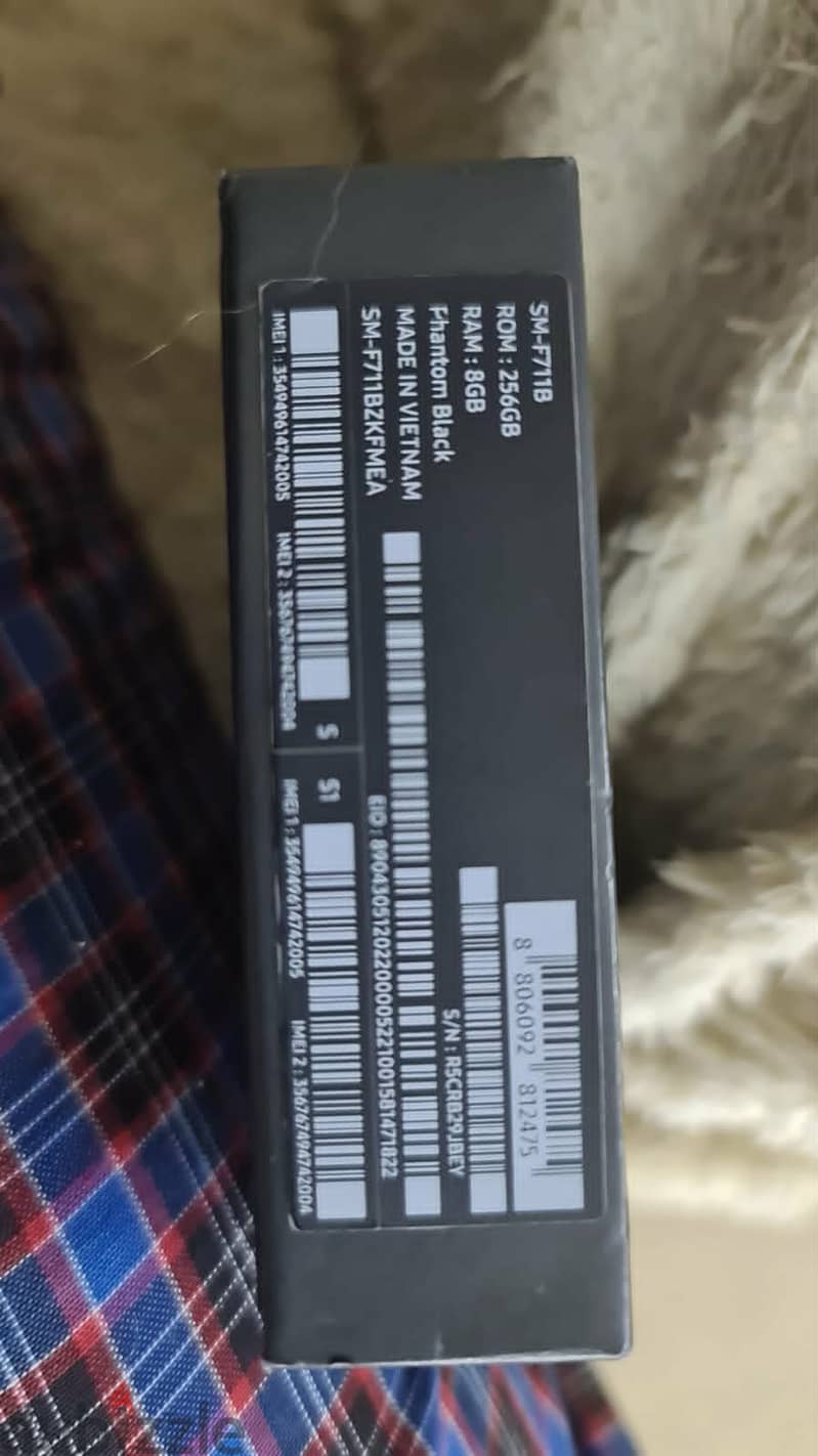 Samsung  z flip3 1