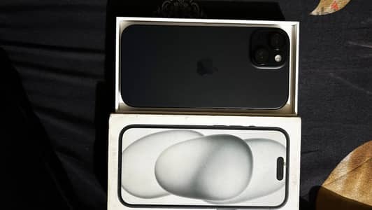 آبل - آيفون 15