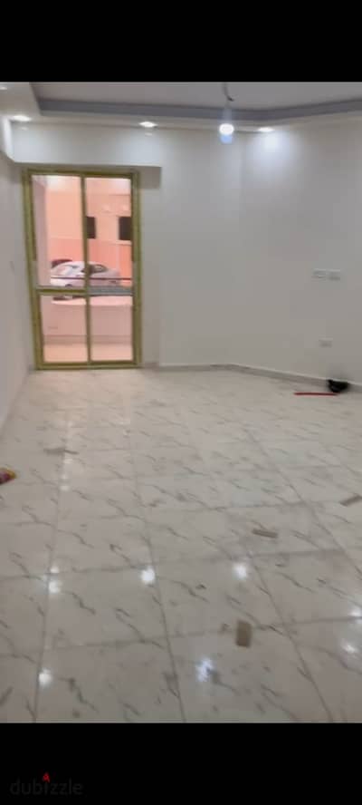 Apartment for rent unfurnished in Compound Zaher Hadayeq October