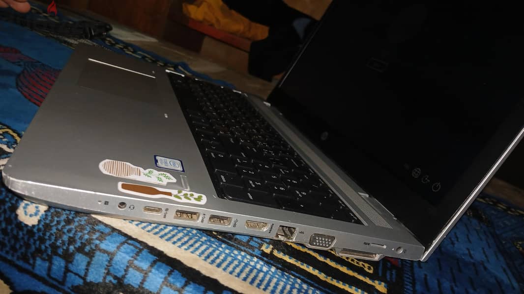 HP PRO BOOK 4
